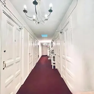 Hotel Senate