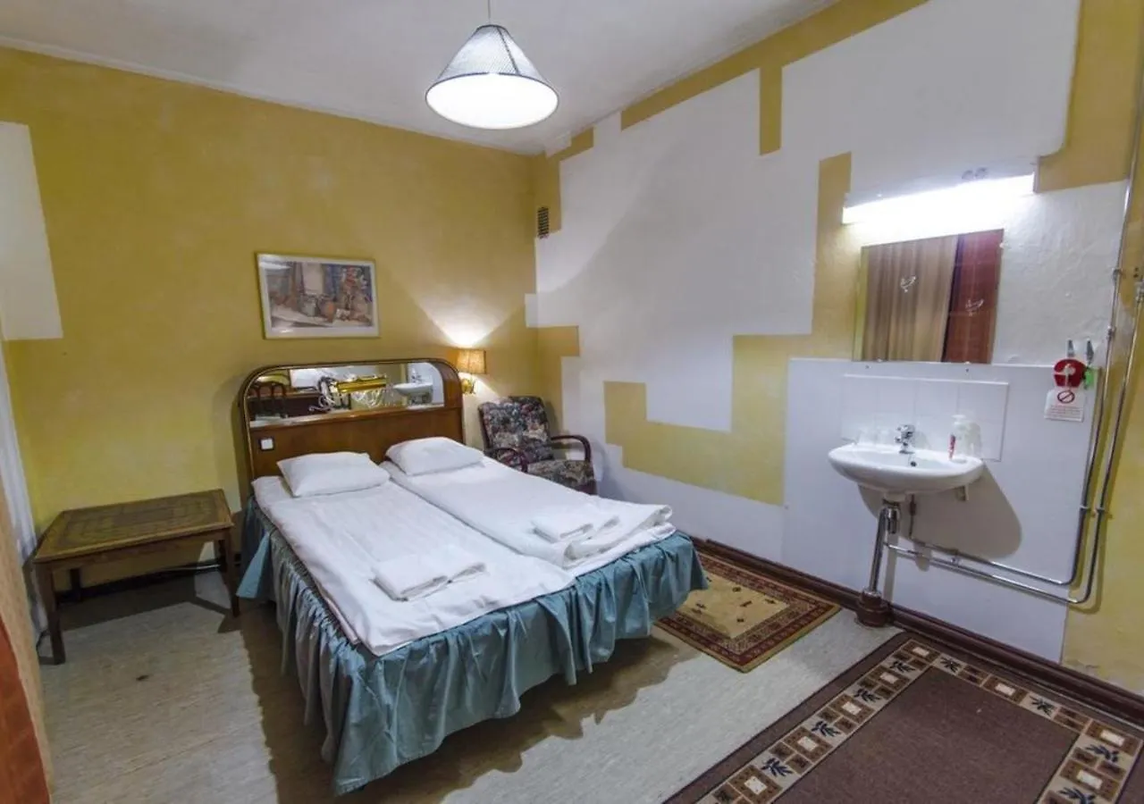 Kongressikoti Hotel Helsínquia 2*,  Finlândia